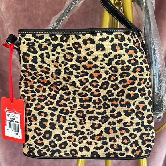 Montana West Leopard Print Women's Crossbody Bag - Picture 2 of 9